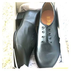 NEW Tap Shoes by BLOCH in Black, Women Size 9.5